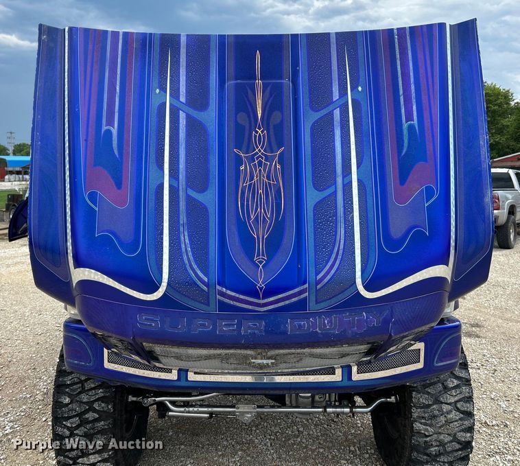 image for item OK9758 2004 Ford Excursion  SUV