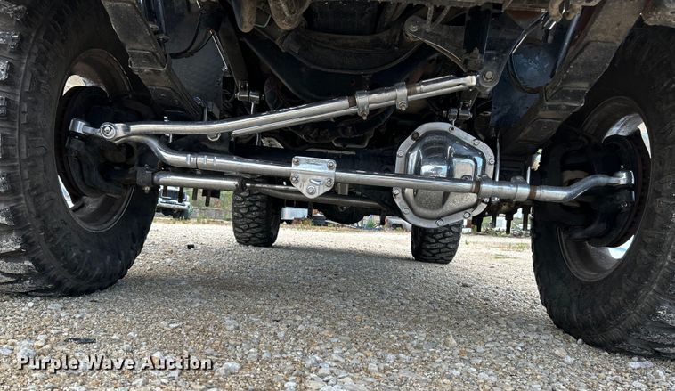 image for item OK9758 2004 Ford Excursion  SUV