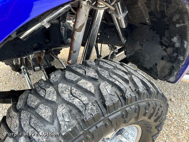 image for item OK9758 2004 Ford Excursion  SUV