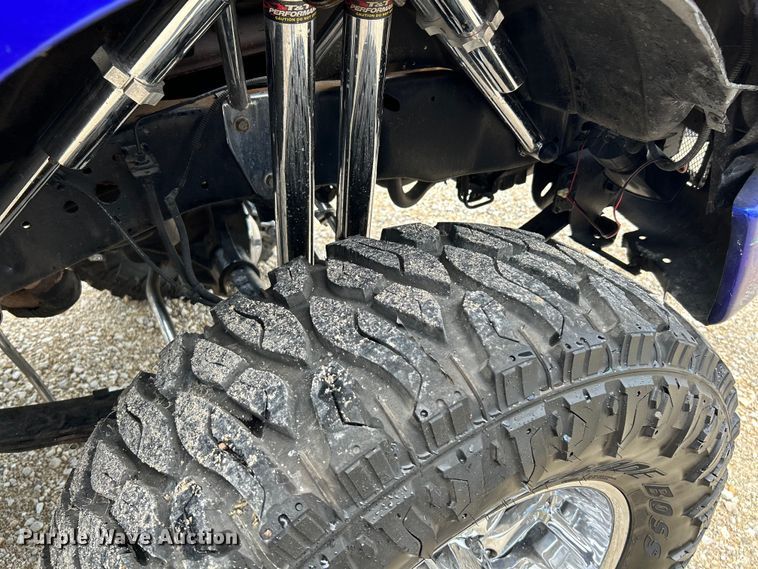 image for item OK9758 2004 Ford Excursion  SUV