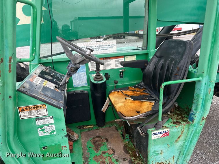 image for item DH1805 2007 Gradall 534D9-45  telehandler