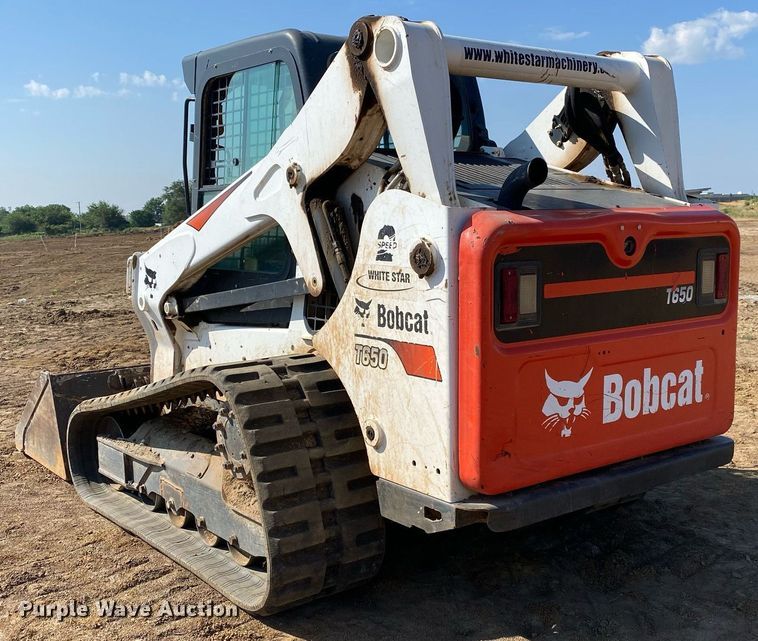image for item DI7827 2017 Bobcat T650  tracked skid steer loader