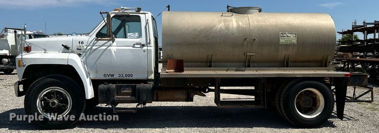 image for item DJ6308 1988 Ford F700  tank truck