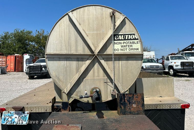 image for item DJ6308 1988 Ford F700  tank truck