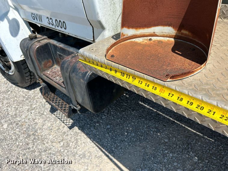 image for item DJ6308 1988 Ford F700  tank truck