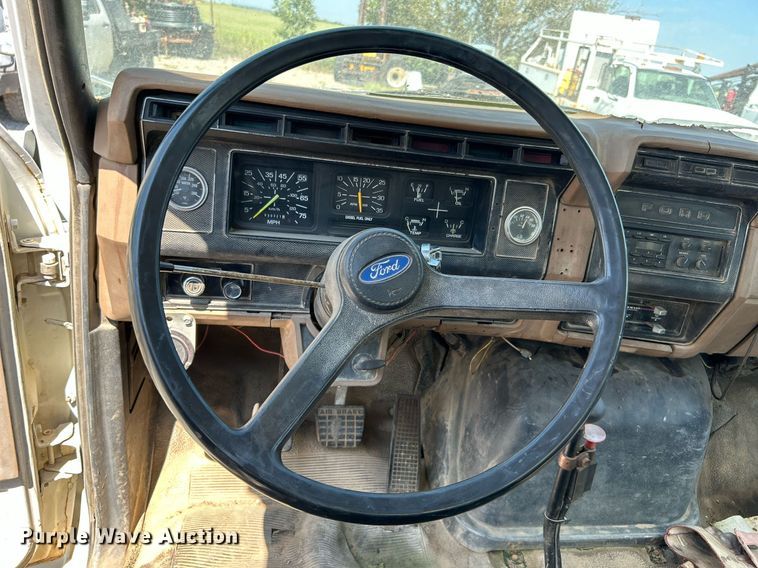 image for item DJ6308 1988 Ford F700  tank truck