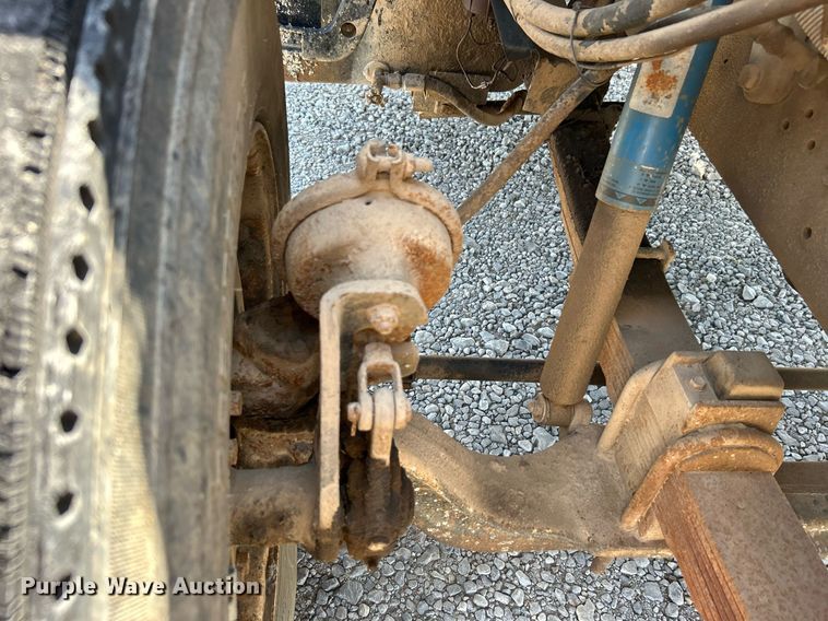 image for item DJ6308 1988 Ford F700  tank truck