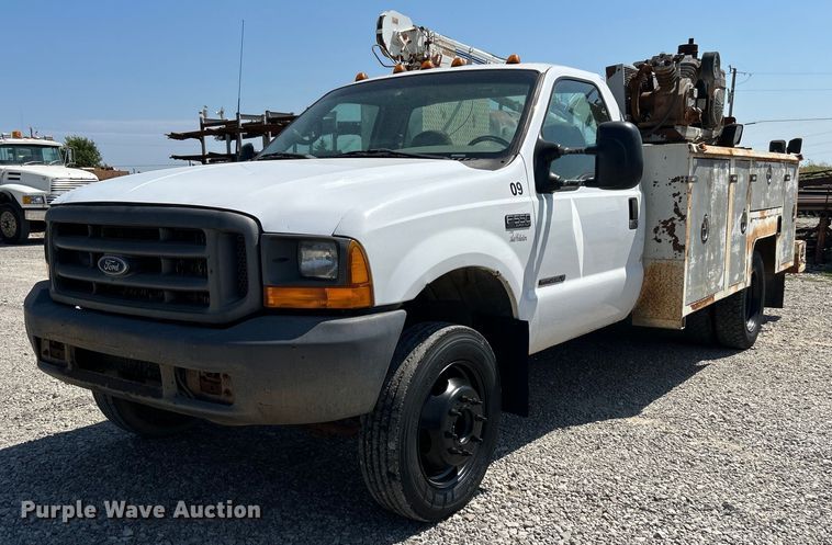 image for item DJ6310 1999 Ford F550 Super Duty  utility / service truck