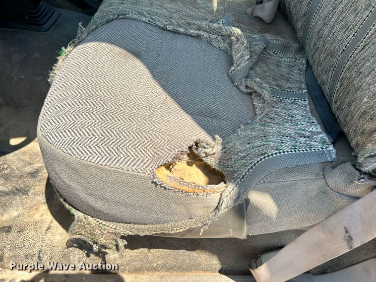 image for item DJ6310 1999 Ford F550 Super Duty  utility / service truck