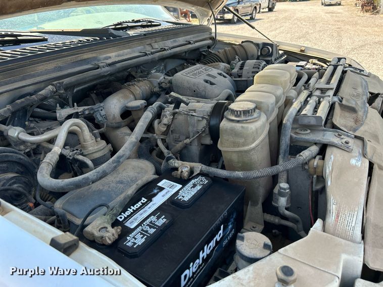 image for item DJ6310 1999 Ford F550 Super Duty  utility / service truck