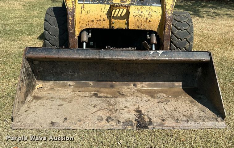 image for item DJ6314 2006 Caterpillar 252B  skid steer loader