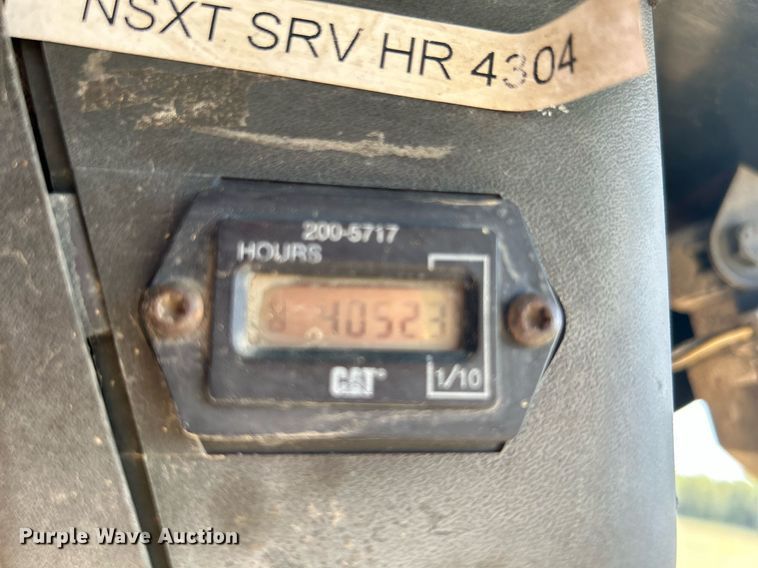 image for item DJ6314 2006 Caterpillar 252B  skid steer loader