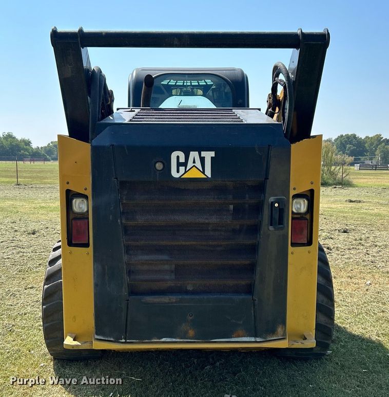 image for item DJ6316 2015 Caterpillar 272D2 XHP  skid steer loader