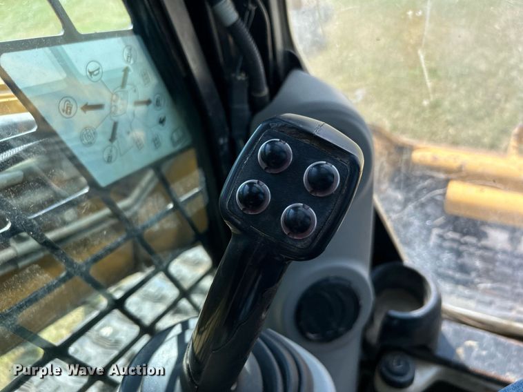 image for item DJ6317 2013 Caterpillar 289C2  tracked skid steer loader