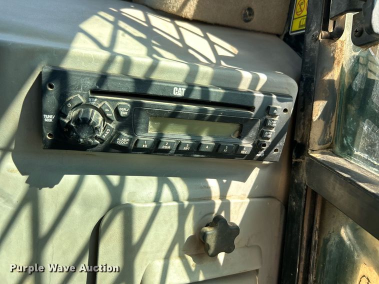 image for item DJ6317 2013 Caterpillar 289C2  tracked skid steer loader