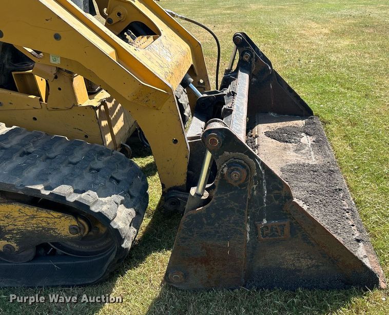 image for item DJ6318 2015 Caterpillar 299D  tracked skid steer loader