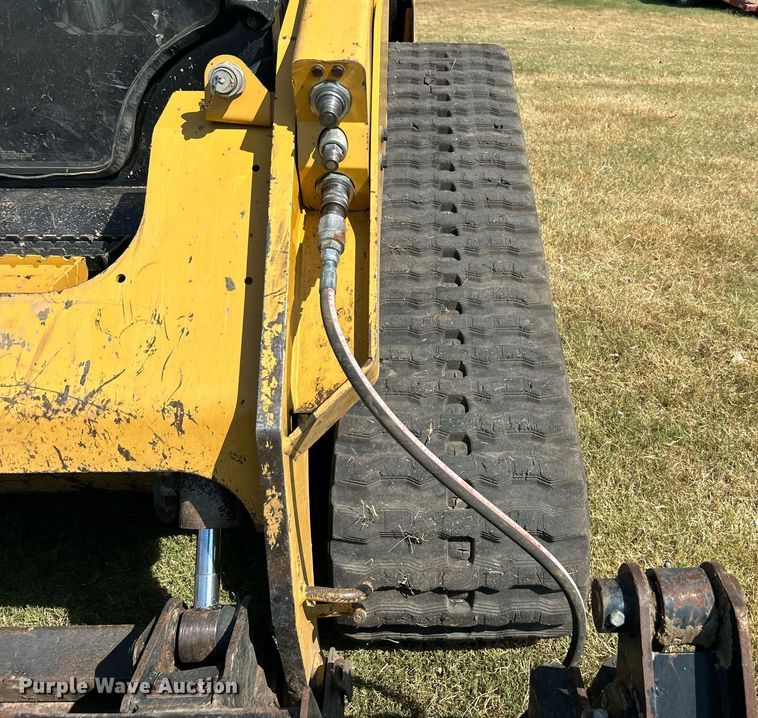 image for item DJ6318 2015 Caterpillar 299D  tracked skid steer loader