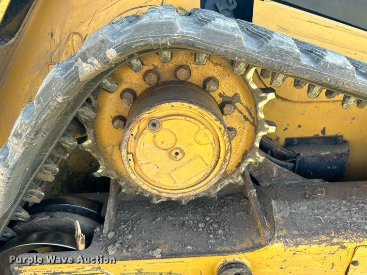 image for item DJ6318 2015 Caterpillar 299D  tracked skid steer loader