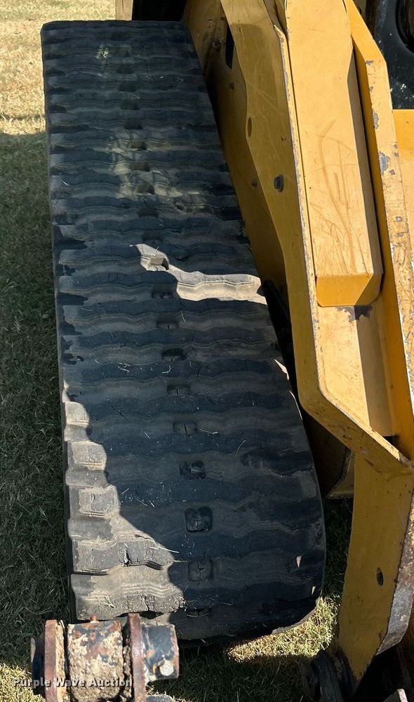 image for item DJ6318 2015 Caterpillar 299D  tracked skid steer loader