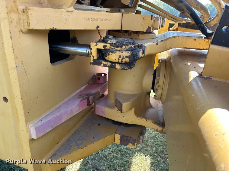 image for item DJ6319 2006 Caterpillar CS-563E  single drum roller