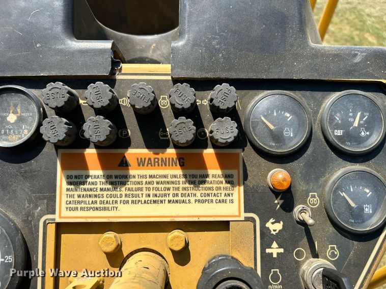 image for item DJ6320 2003 Caterpillar PS-360B  pneumatic roller