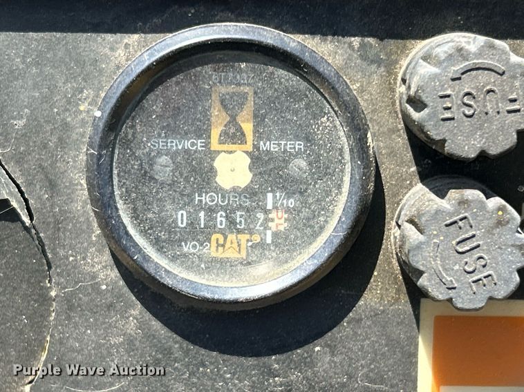 image for item DJ6320 2003 Caterpillar PS-360B  pneumatic roller