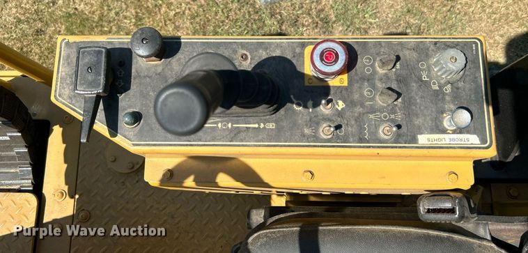 image for item DJ6320 2003 Caterpillar PS-360B  pneumatic roller