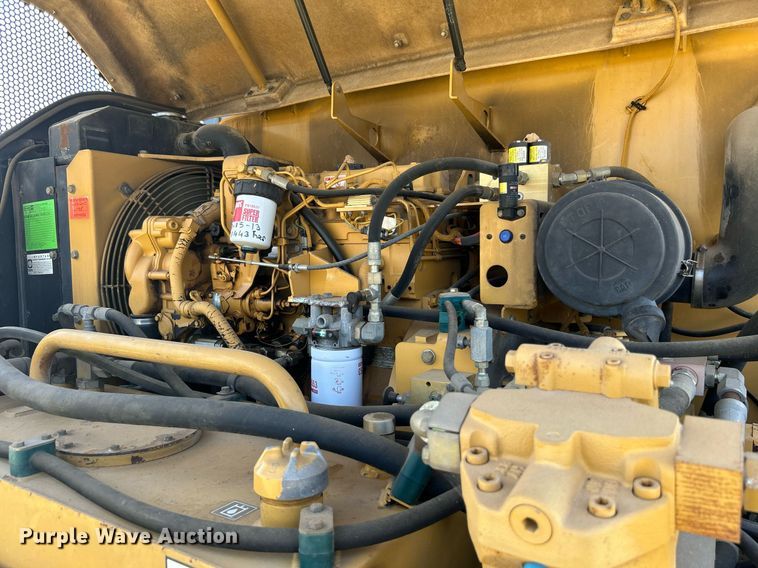 image for item DJ6320 2003 Caterpillar PS-360B  pneumatic roller