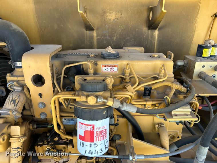 image for item DJ6320 2003 Caterpillar PS-360B  pneumatic roller