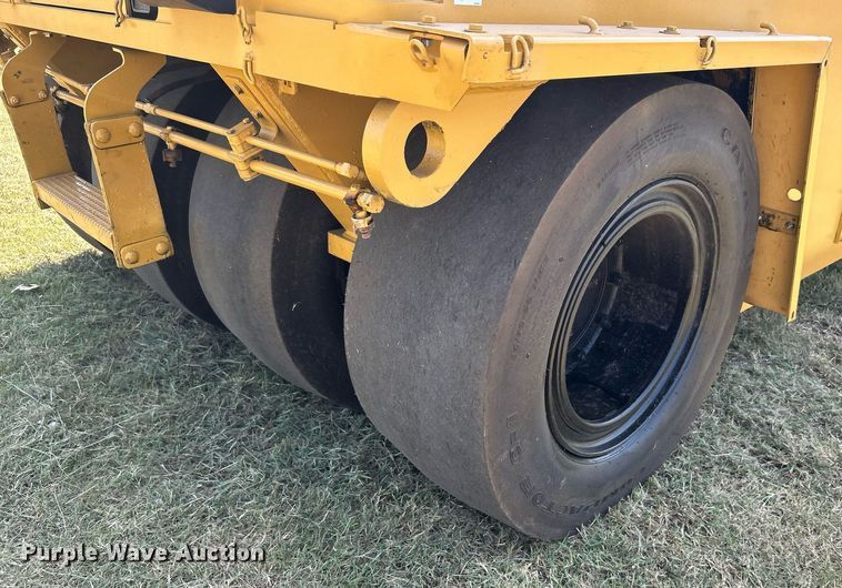 image for item DJ6320 2003 Caterpillar PS-360B  pneumatic roller