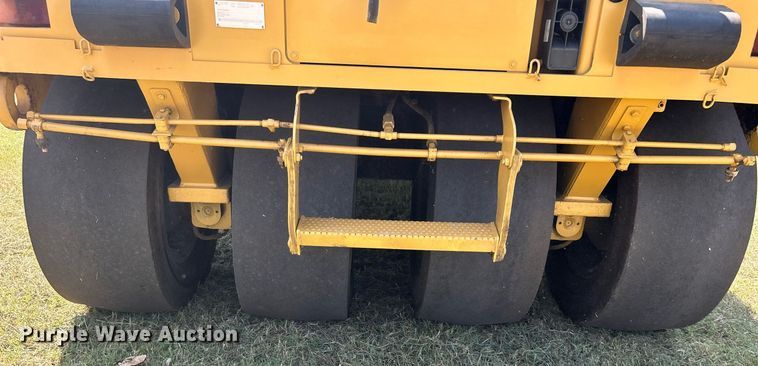 image for item DJ6320 2003 Caterpillar PS-360B  pneumatic roller