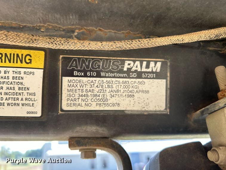 image for item DJ6321 1998 Caterpillar CP-563C  single drum roller