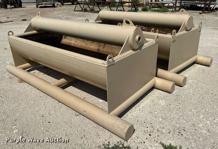 image for item DK2499 (2) steel test pits