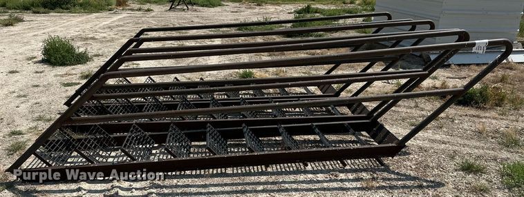 image for item DK2502 (3) steel stairs