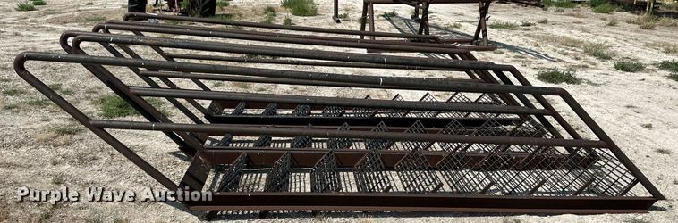 image for item DK2502 (3) steel stairs