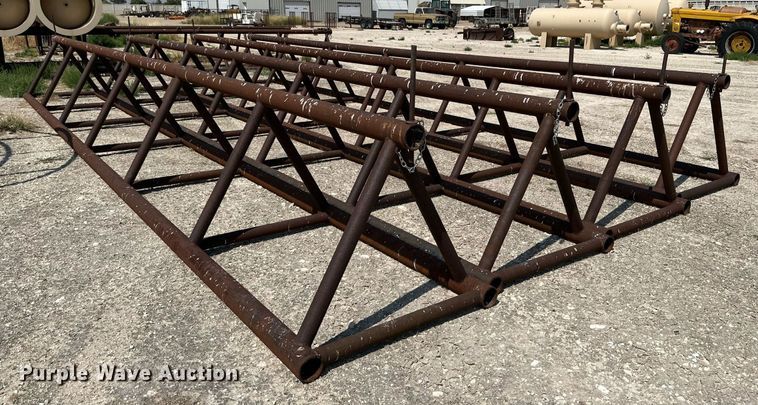 image for item DK2514 (4) pipe racks