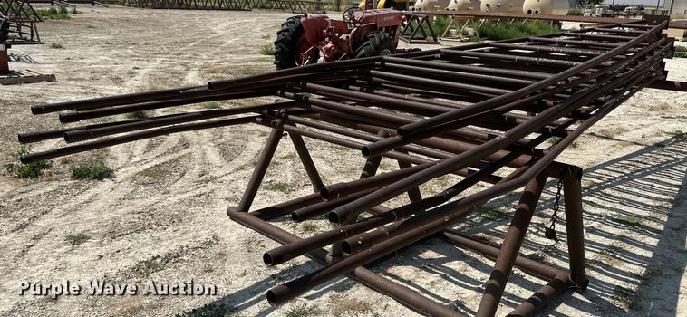 image for item DK2515 (9) tank stands