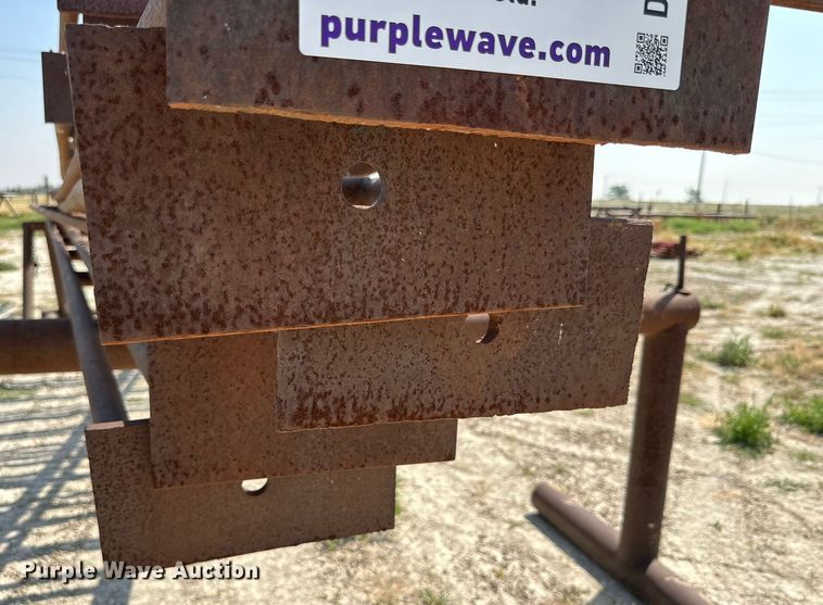 image for item DK2515 (9) tank stands