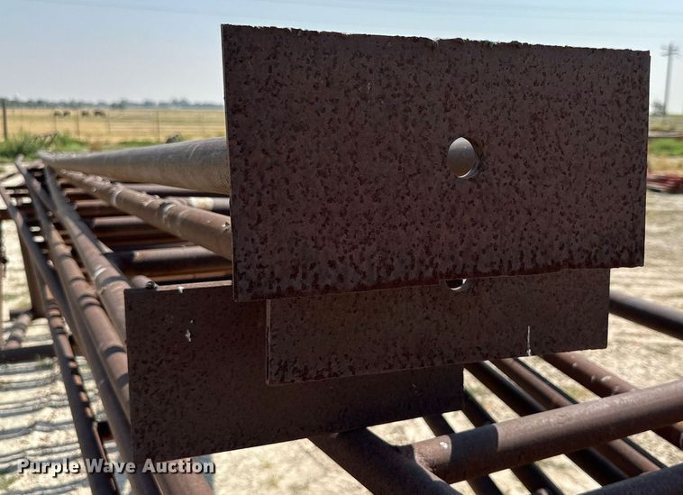 image for item DK2515 (9) tank stands