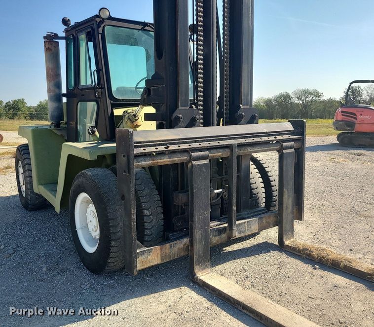 image for item DK4078 Clark C500Y300PK  forklift