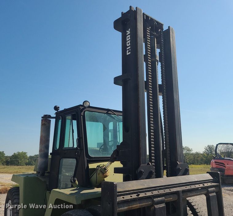 image for item DK4078 Clark C500Y300PK  forklift