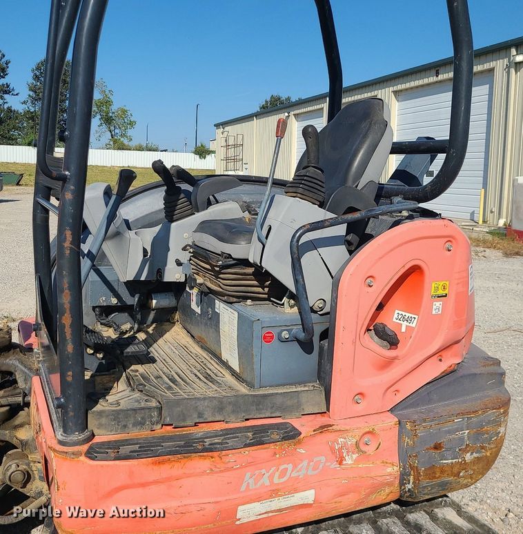 image for item DK4084 2014 Kubota KX040-4R1A  mini excavator