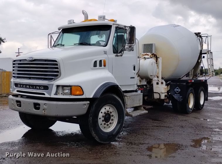 image for item DK8770 2004 Sterling LT9500  ready mix truck