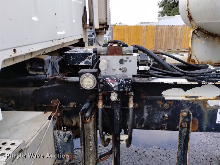 image for item DK8770 2004 Sterling LT9500  ready mix truck