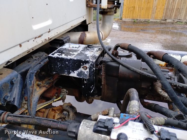 image for item DK8770 2004 Sterling LT9500  ready mix truck