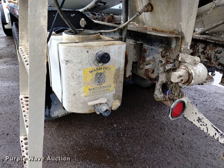 image for item DK8770 2004 Sterling LT9500  ready mix truck