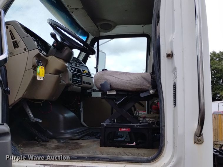 image for item DK8770 2004 Sterling LT9500  ready mix truck