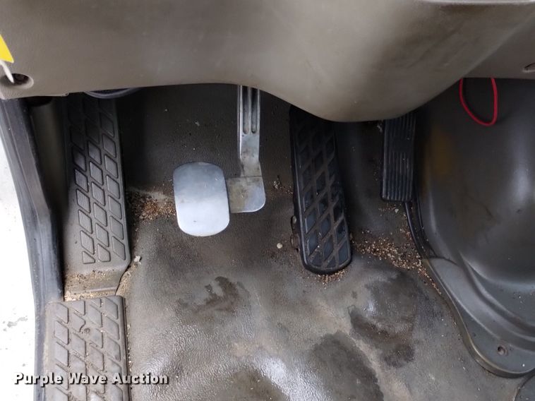 image for item DK8770 2004 Sterling LT9500  ready mix truck