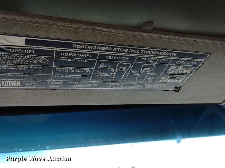 image for item DK8770 2004 Sterling LT9500  ready mix truck