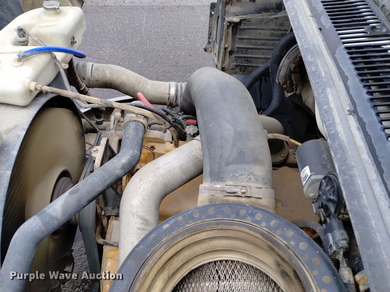 image for item DK8770 2004 Sterling LT9500  ready mix truck